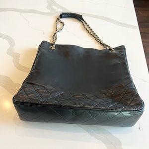 Authenticated Chanel Deauville North South Tote